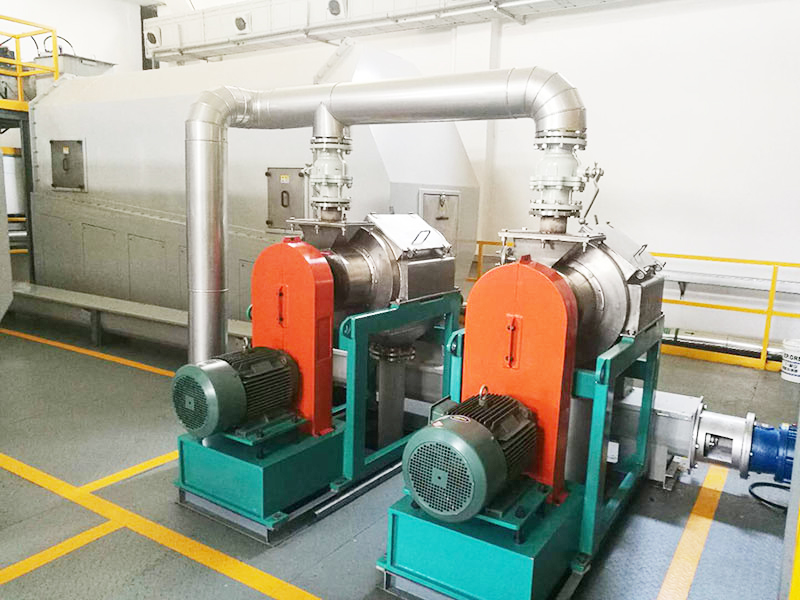 Three phase centrifuge with special coarse screen machine